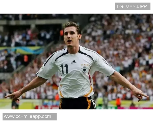 克洛泽世界杯传奇之路24场16球零点球攻破阿巴英等强队