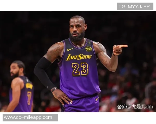 黄蜂新秀赛恩詹姆斯分享与队友同场竞技的美好体验 黄蜂新秀赛恩詹姆斯分享与队友同场竞技的美好体验