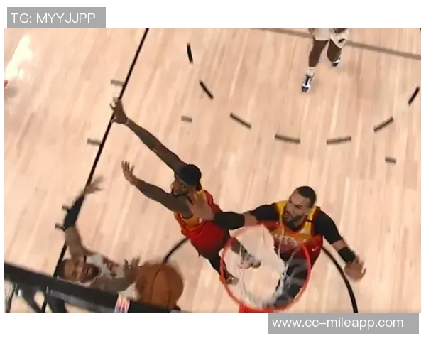 戈贝尔半场压哨补篮改判干扰球无效引发热议挑战成功背后故事揭秘